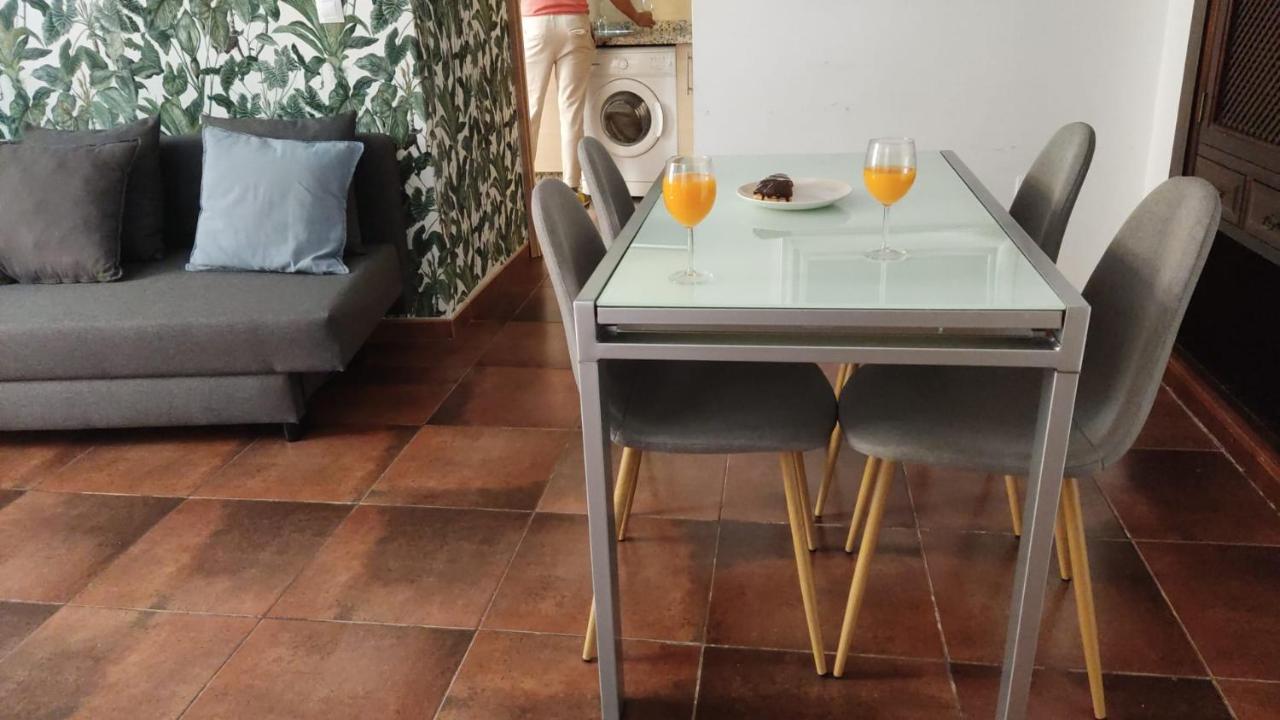 Homeyseville- Bright Apartment At Santa Cruz 6 Pax, Parking Optional Buitenkant foto