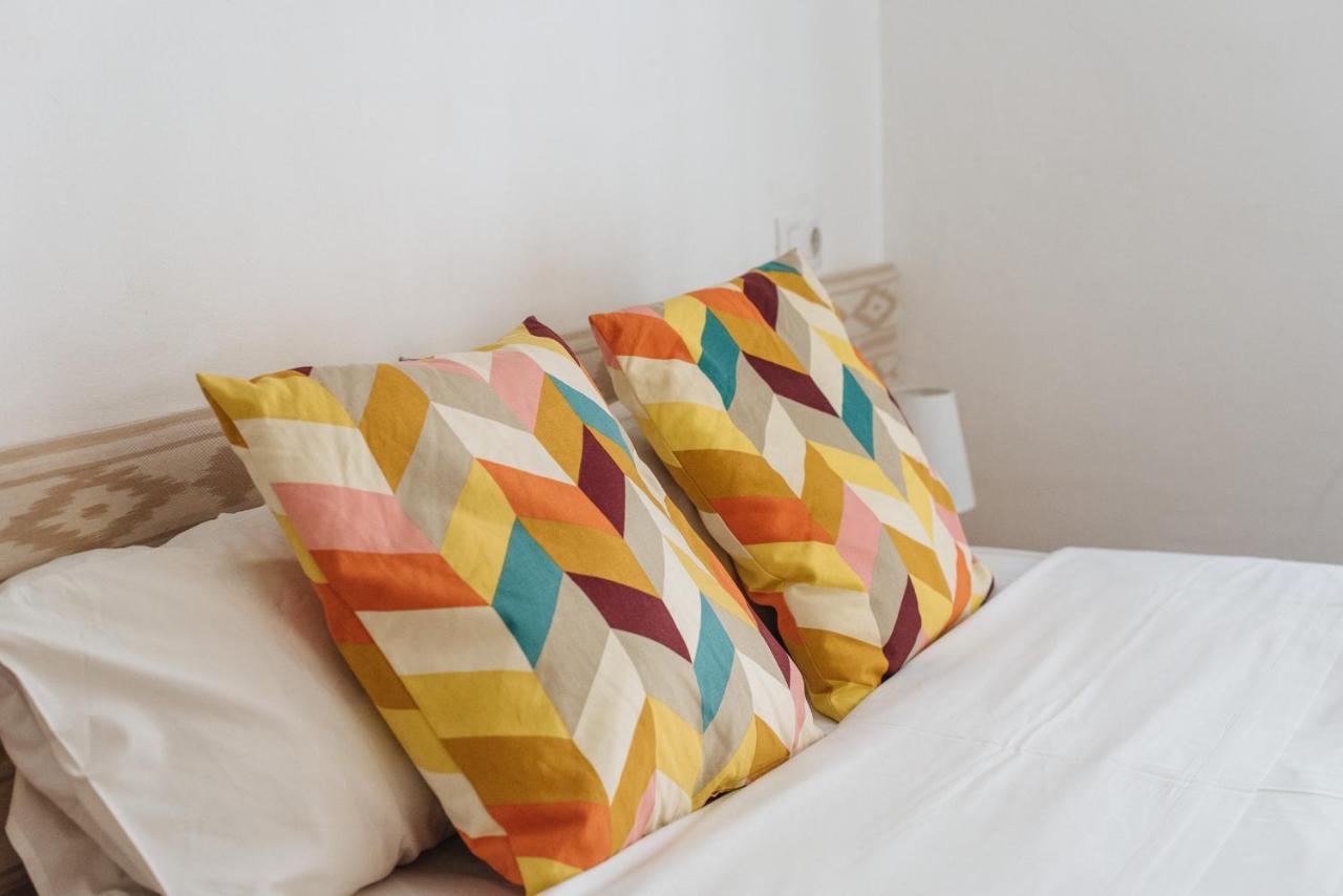 Homeyseville- Bright Apartment At Santa Cruz 6 Pax, Parking Optional Buitenkant foto