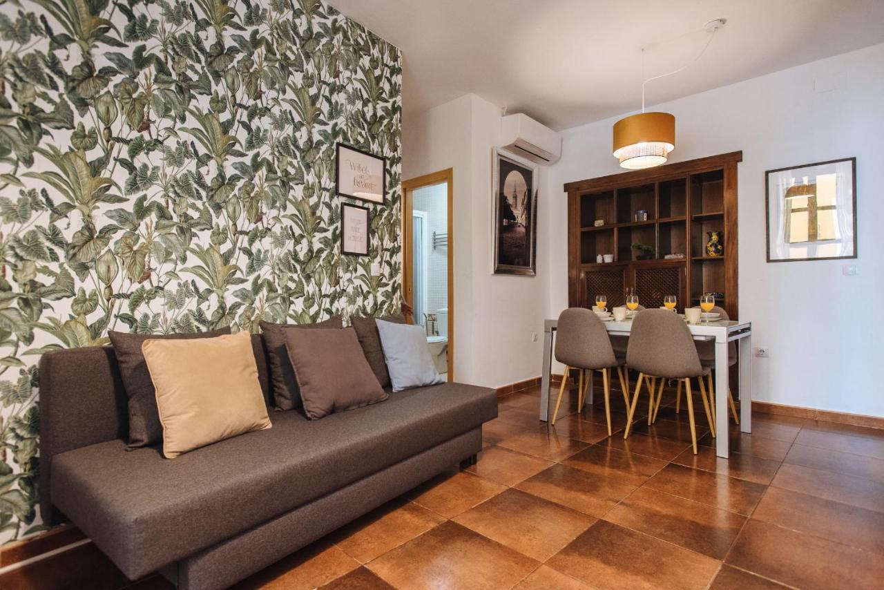 Homeyseville- Bright Apartment At Santa Cruz 6 Pax, Parking Optional Buitenkant foto